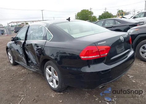 2013 Volkswagen Passat Se из США, поврежденный, VIN 1VWBP7A33DC135920